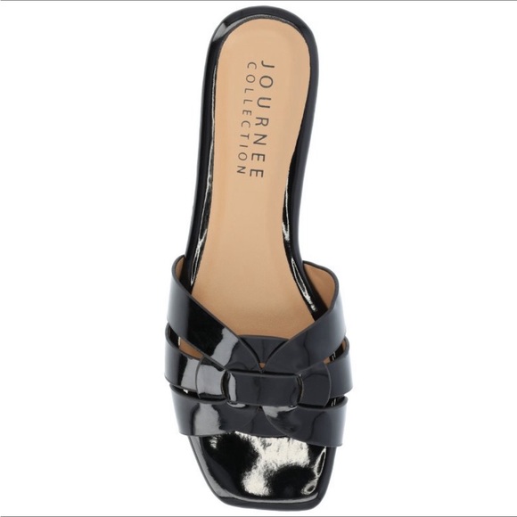 Journee Collection Women’s Arrina Tru Comfort Foam Slip on Slide Flat Sandals - Picture 3 of 6